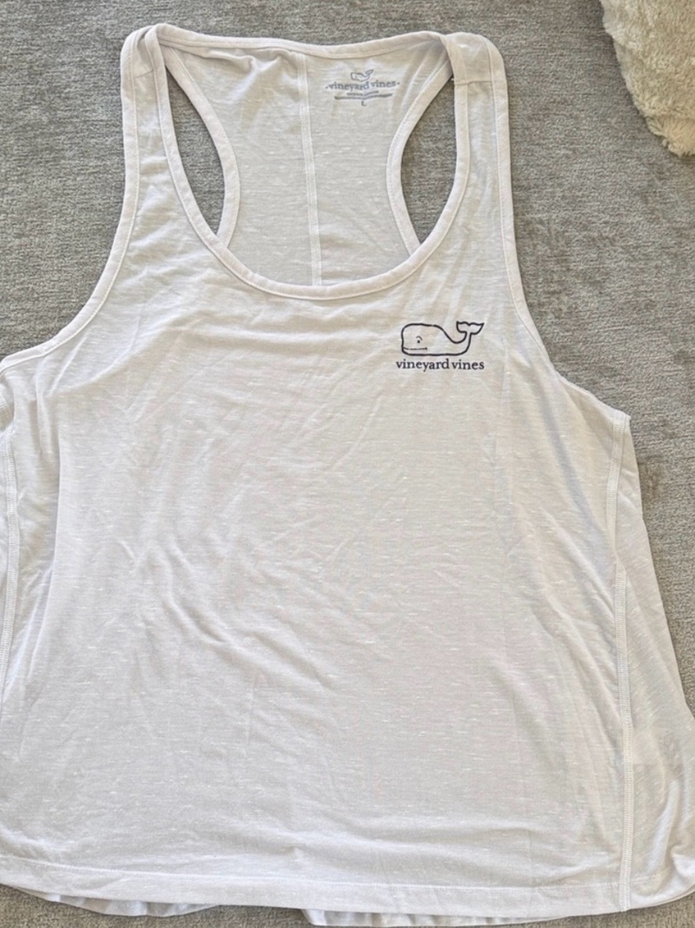 Vineyard Vines Whale Logo Tank Top Large White Racerback Athleisure